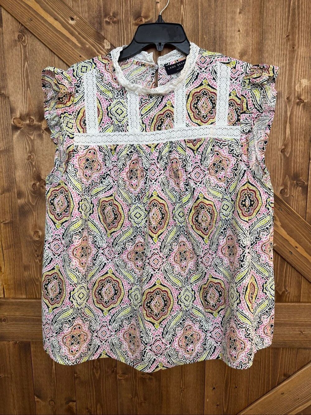 Lane Bryant Women’s Size 16 Paisley Floral Lace Trim Flutter Sleeve Blouse (9142